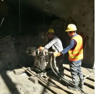 临夏市水下抗分散灌浆料特点 水下不分散注浆料介绍